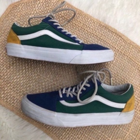 Vans Old Skool Yacht Club Sneakers - Picture 1 of 15